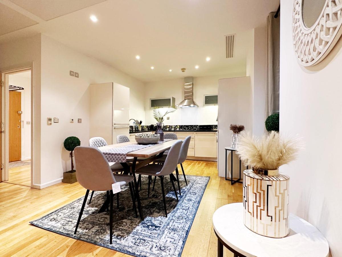 Stylish Apartment In Canary Wharf Londra Dış mekan fotoğraf