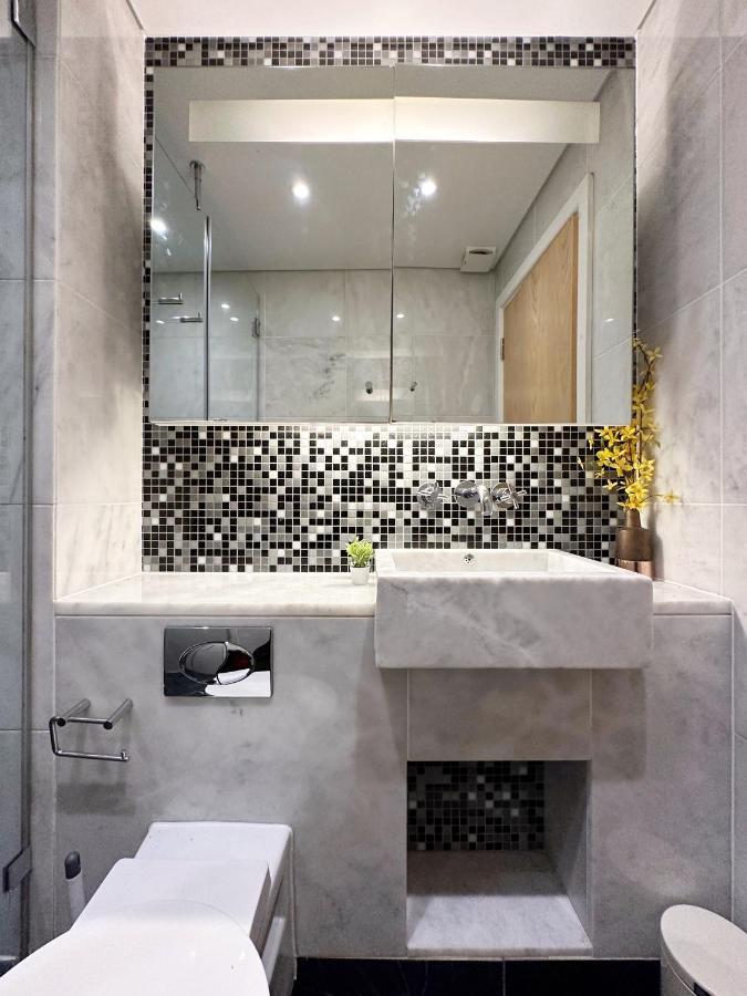 Stylish Apartment In Canary Wharf Londra Dış mekan fotoğraf